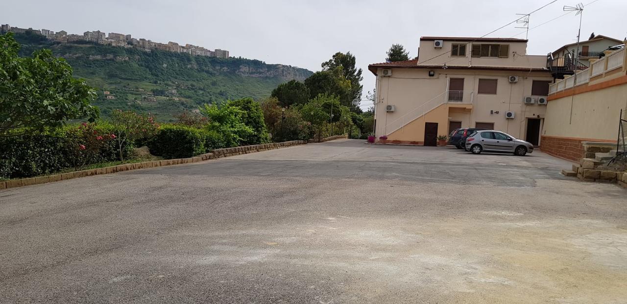 B&B - Affittacamere Da Pietro - إينّا المظهر الخارجي الصورة